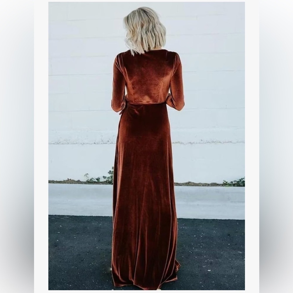 Fall Velvet Wrap dress - Picture 3 of 17